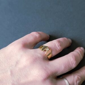 Collectible Gold Plated Avon Ring, Size 7